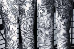Added a little filler to this Athena sleeve.  Finally complete. 
#tattoo #athenagoddess #sleeve #blackworktattoo #goddess #snaketattoo #sleevetattoo #blackandgraytattoo #mediapa #philadelphiatattoo #langdaleart #ladyheadtattoo